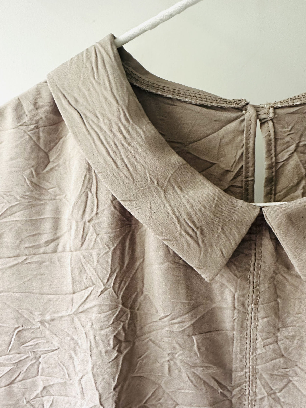 Gal Dress| Clean free flowing dress