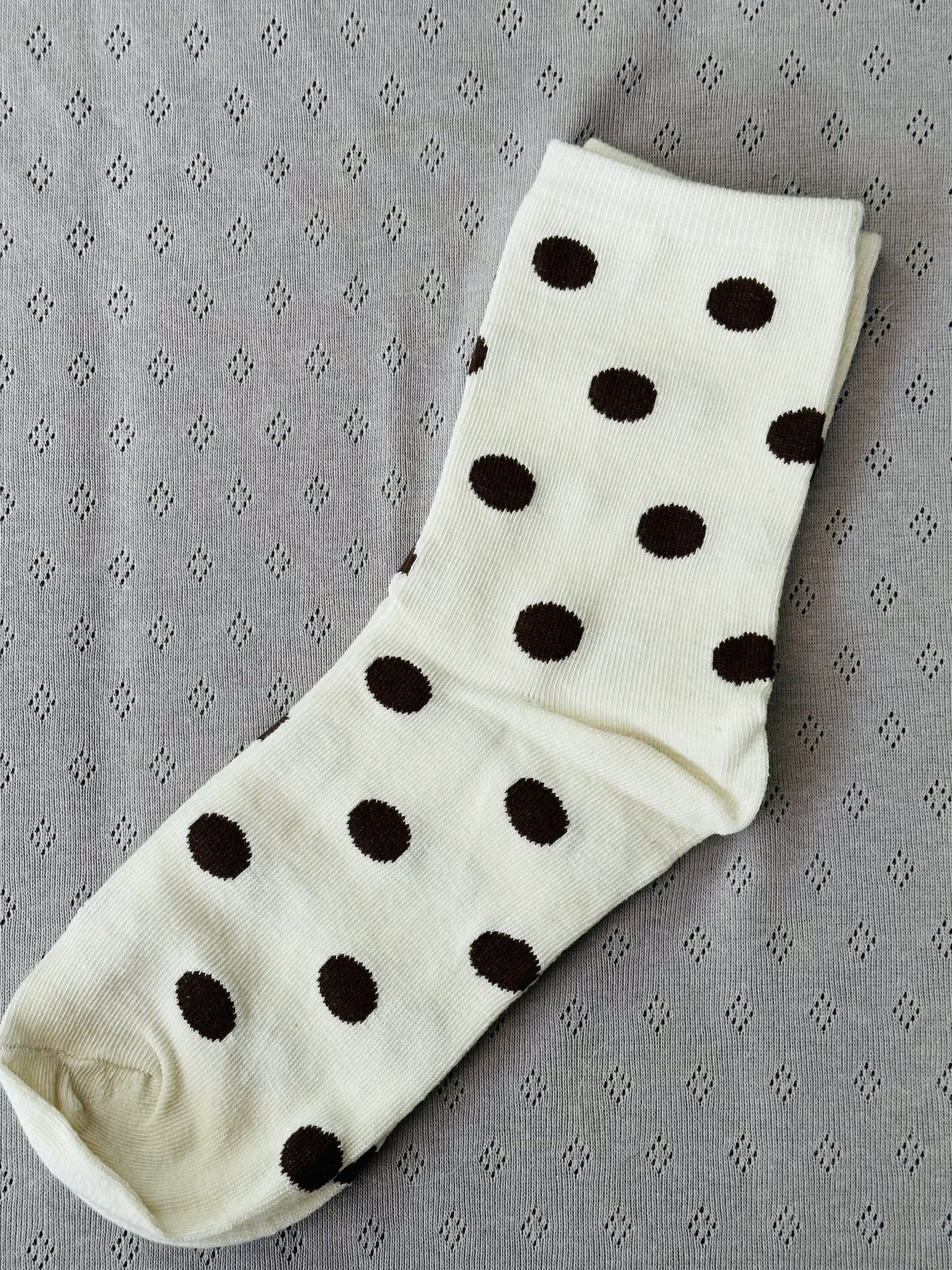 208222 גרבי כותנה עם טקסטורה.