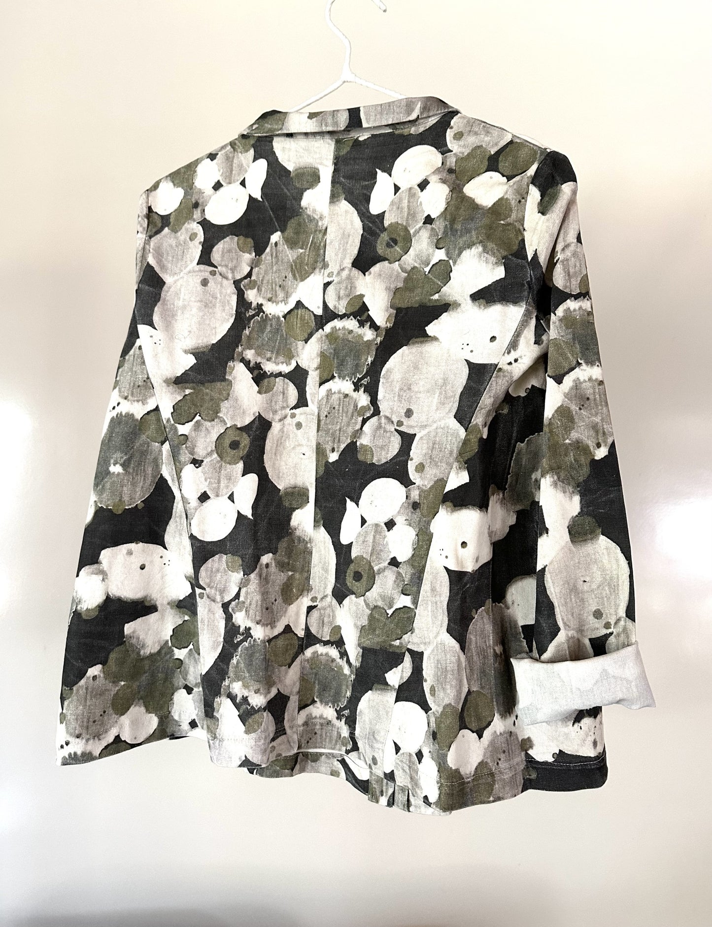 חדש! 195101 ג'קט דפנה