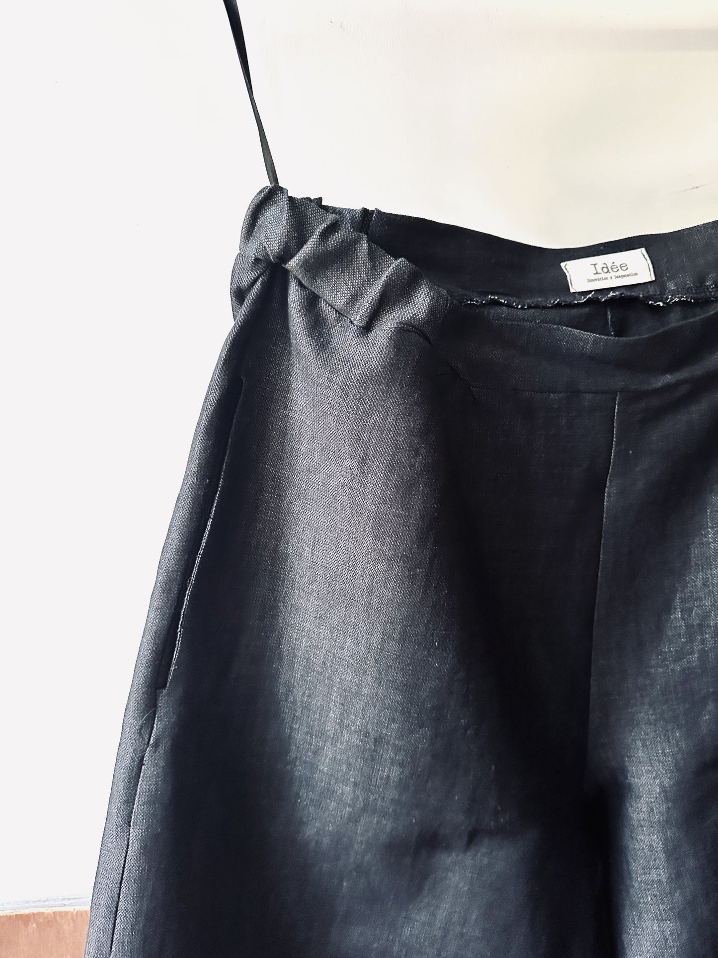251100 Trousers