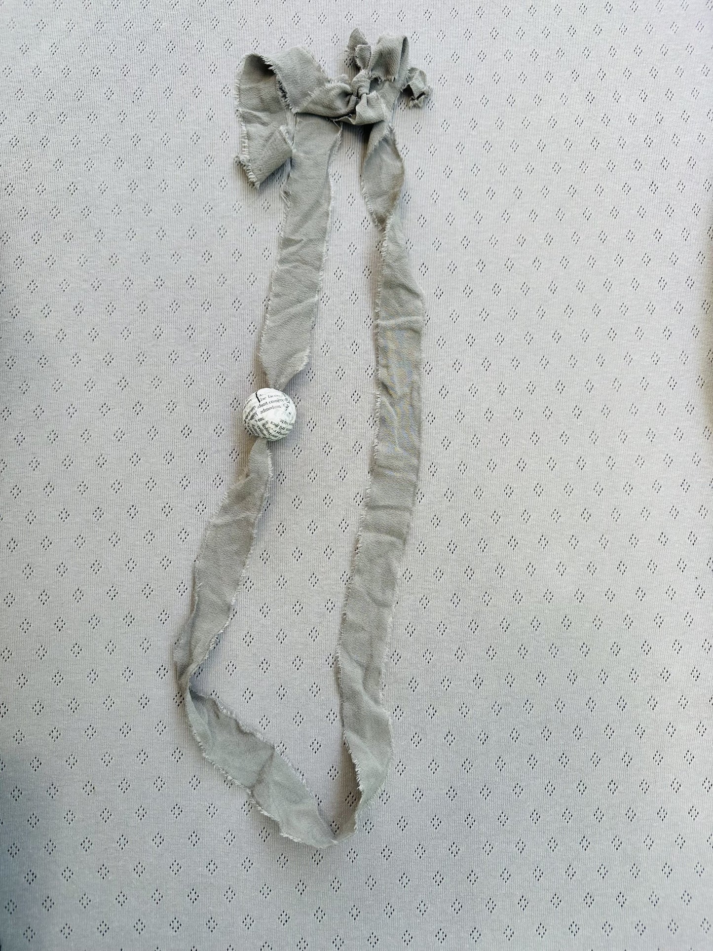 258112 Necklace with dramatic bead