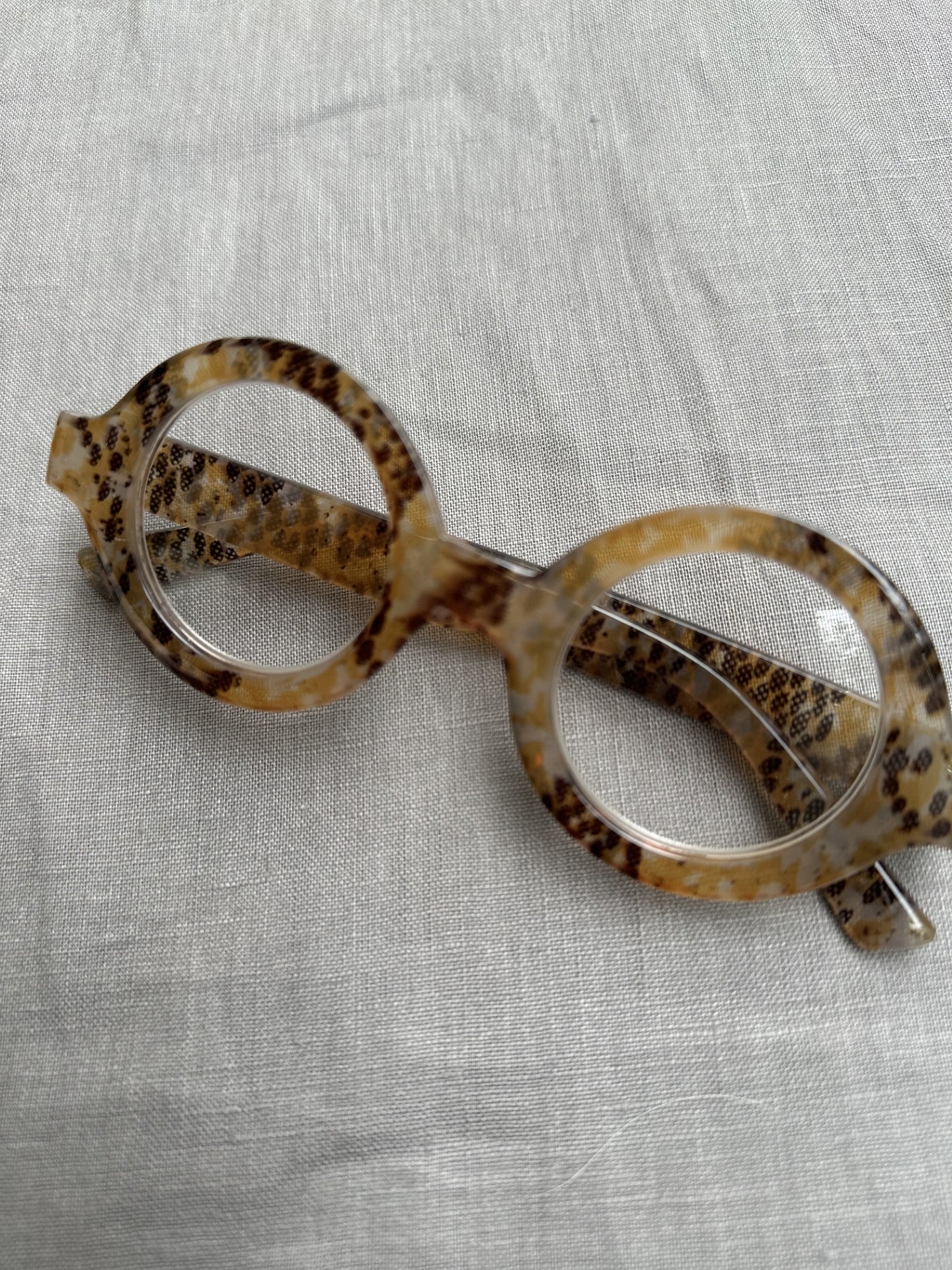248106 Reading glasses