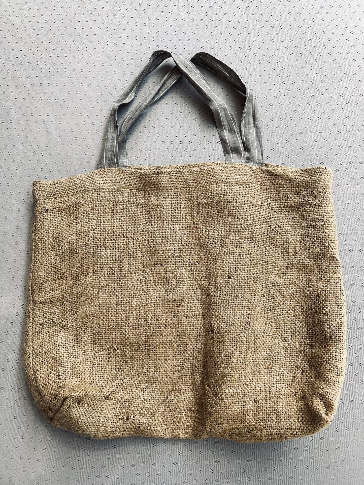 238110 Sustainable big carry on
