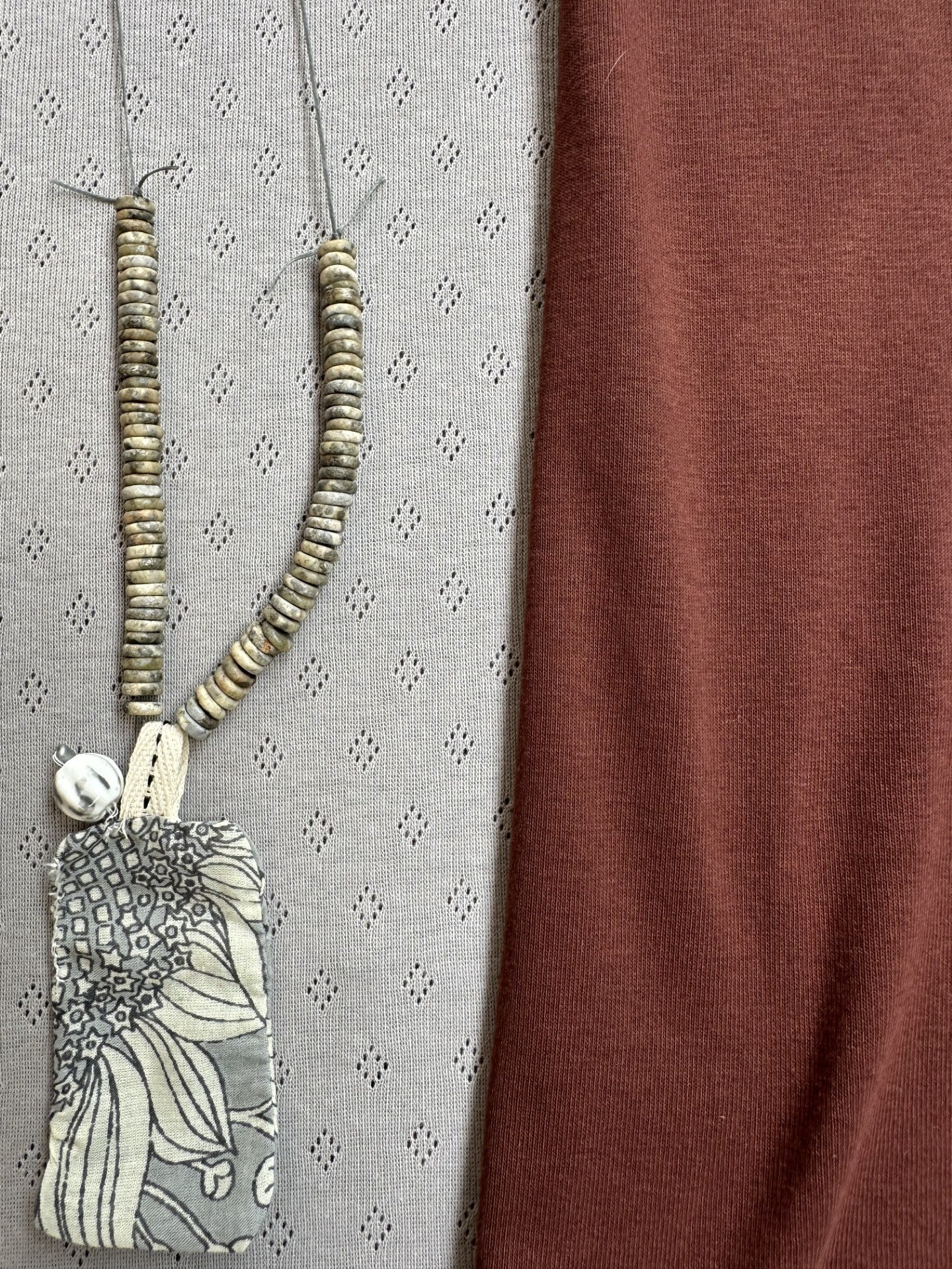 New! 258118 Zohar natural bead necklace
