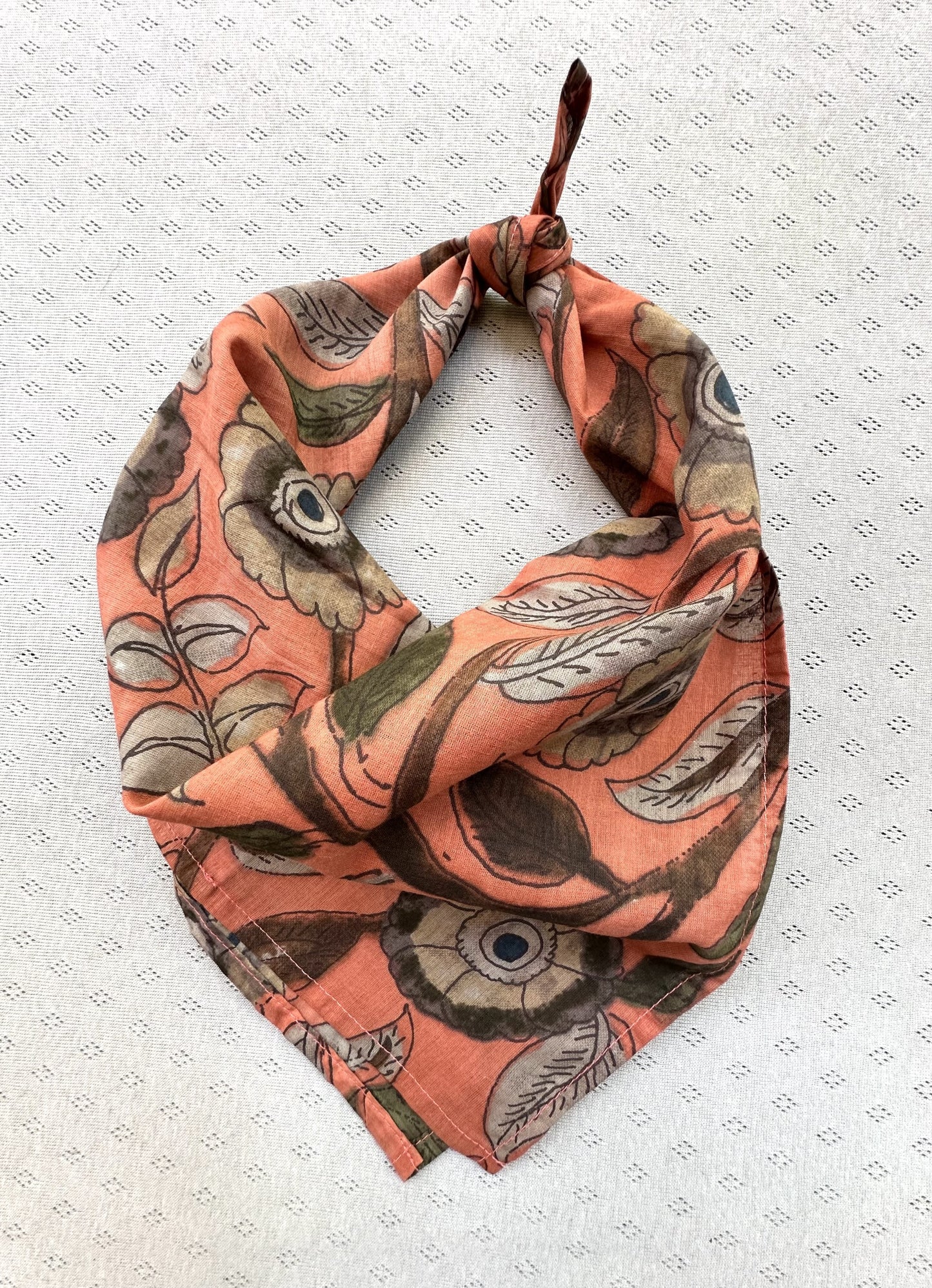 New! 258110 Bandana
