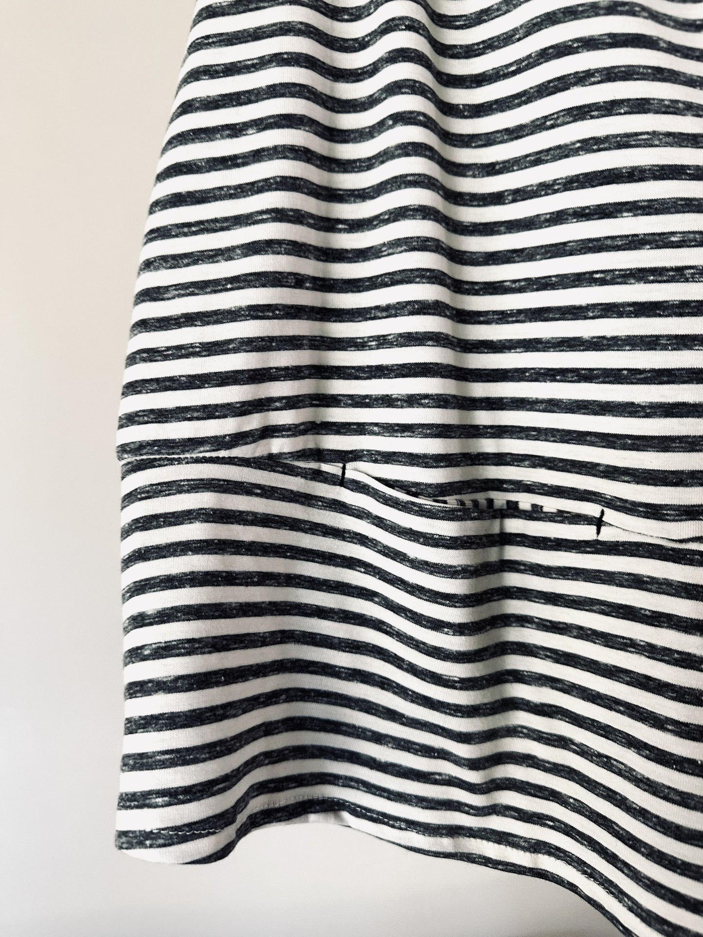 New! 197105 Alma vest top
