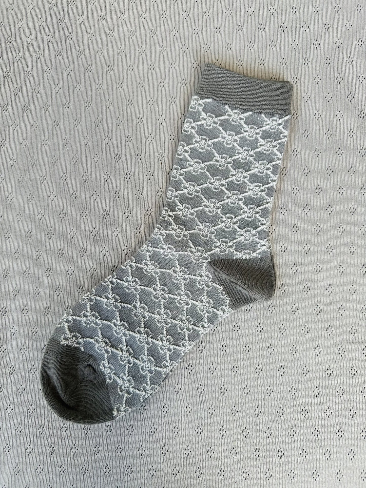 New! 268103 Rubi textured cotton socks