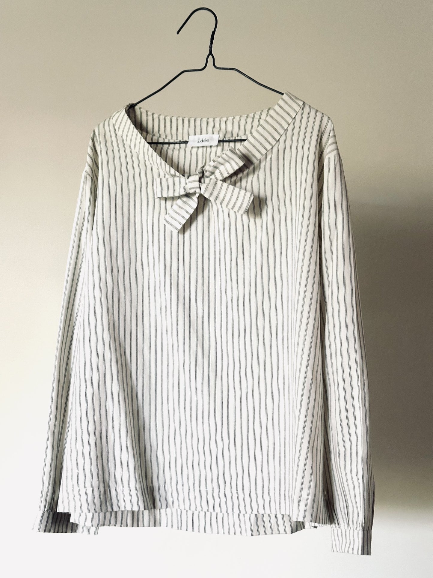 257100 Blouse