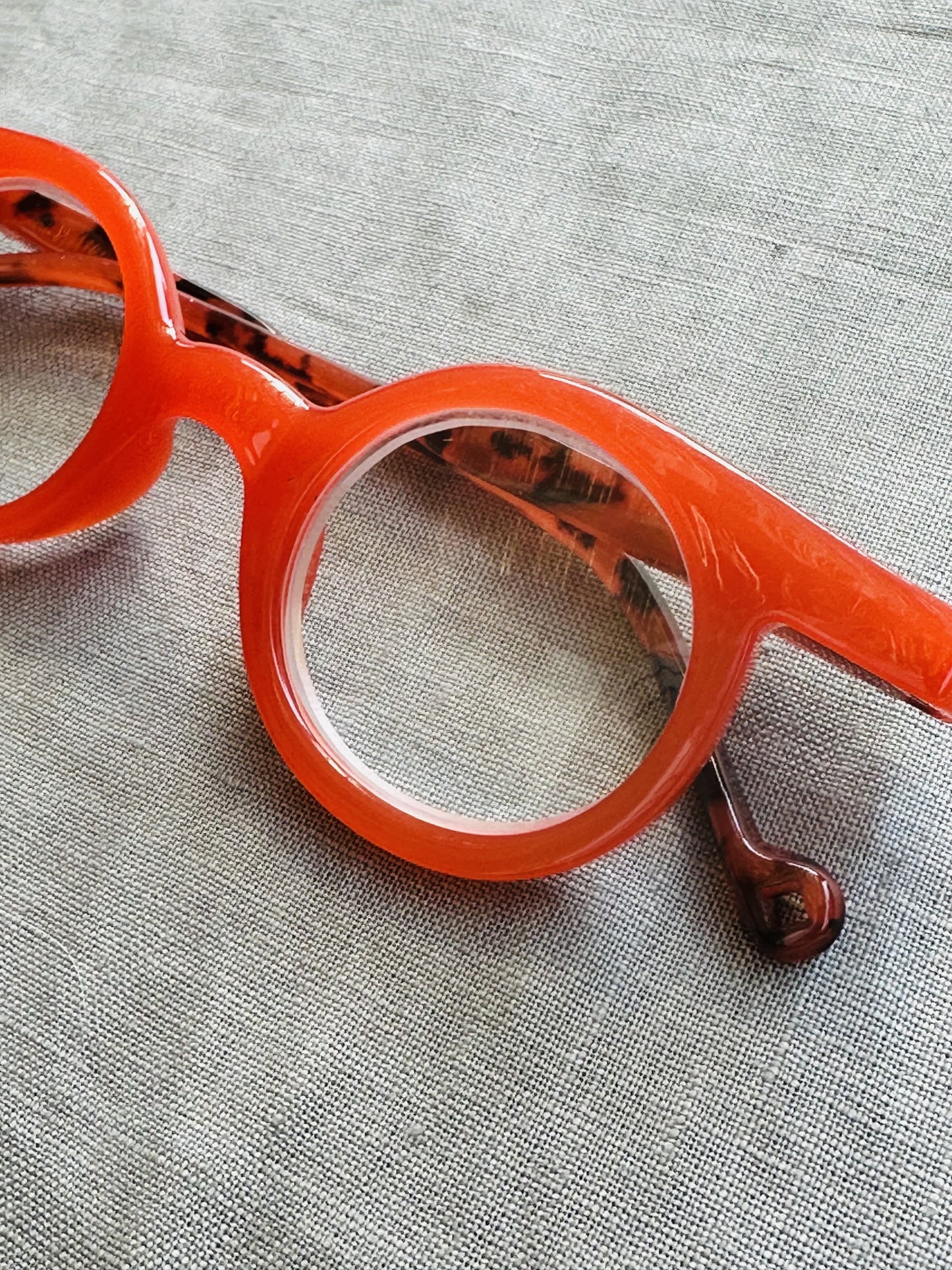 248106 Reading glasses