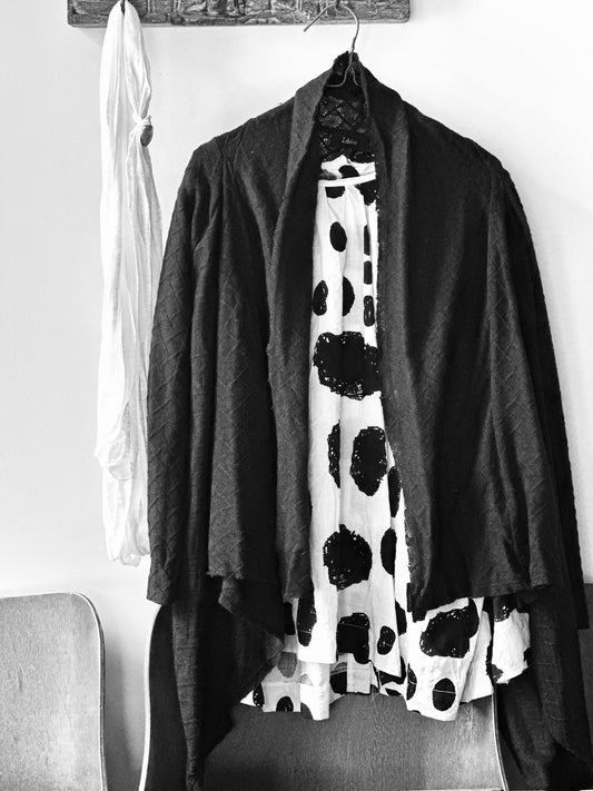 233102 open front sweater