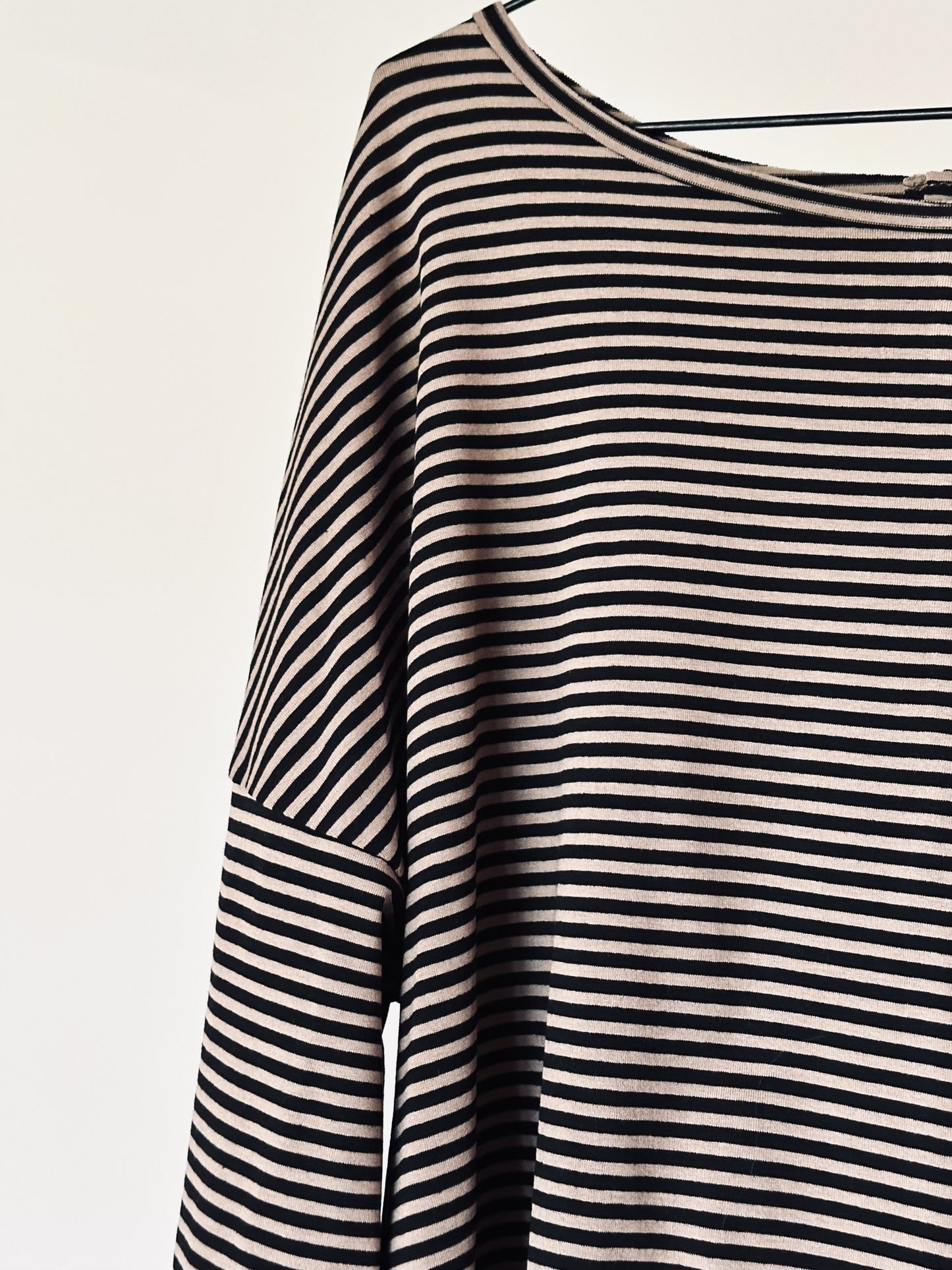 253101 Knit sweatshirt