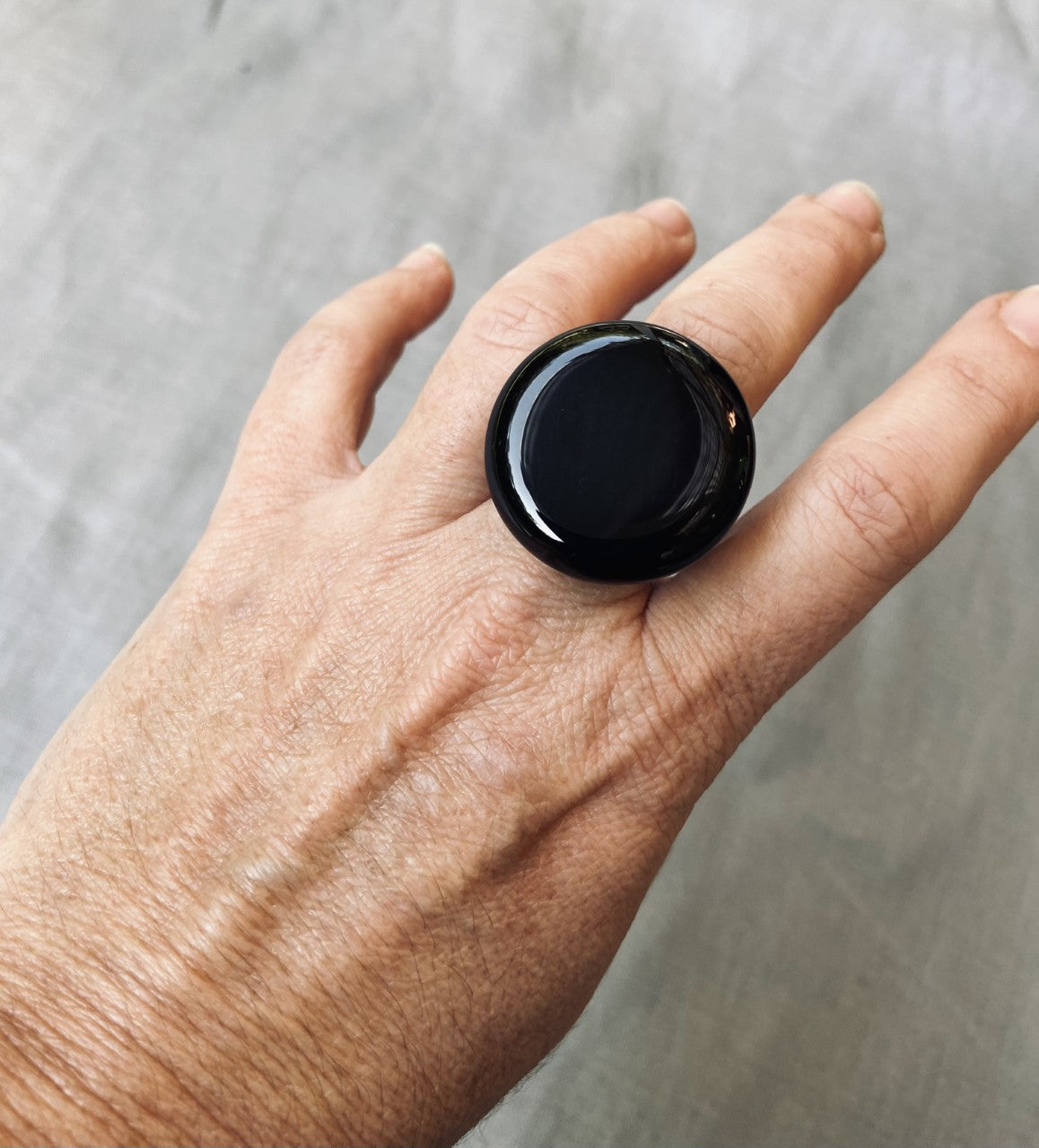 238112 Black Agate natural ring