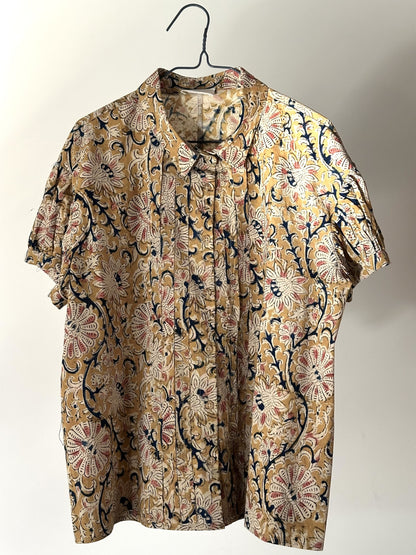 Cindy cotton blouse| buttoned down shirt with distressed ribbon detailing.