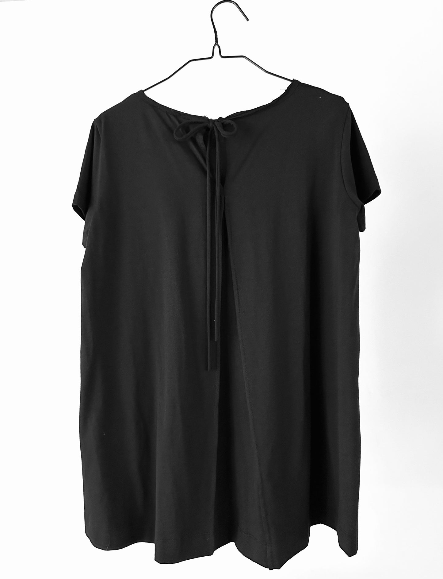 New! 232103 Iris T-Shirt