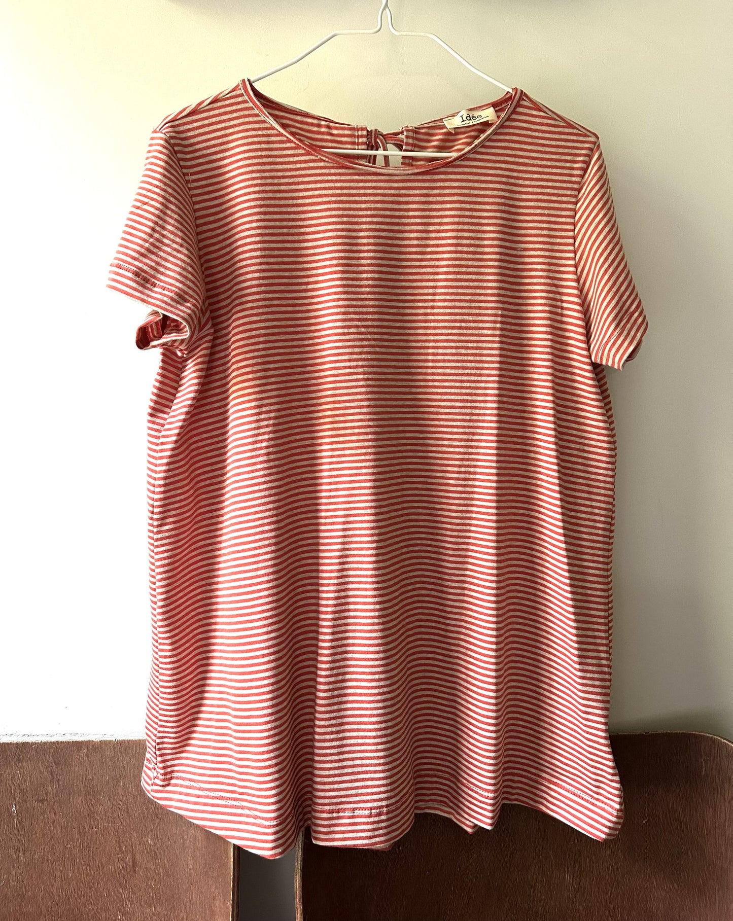 New! 232103 Iris T-Shirt