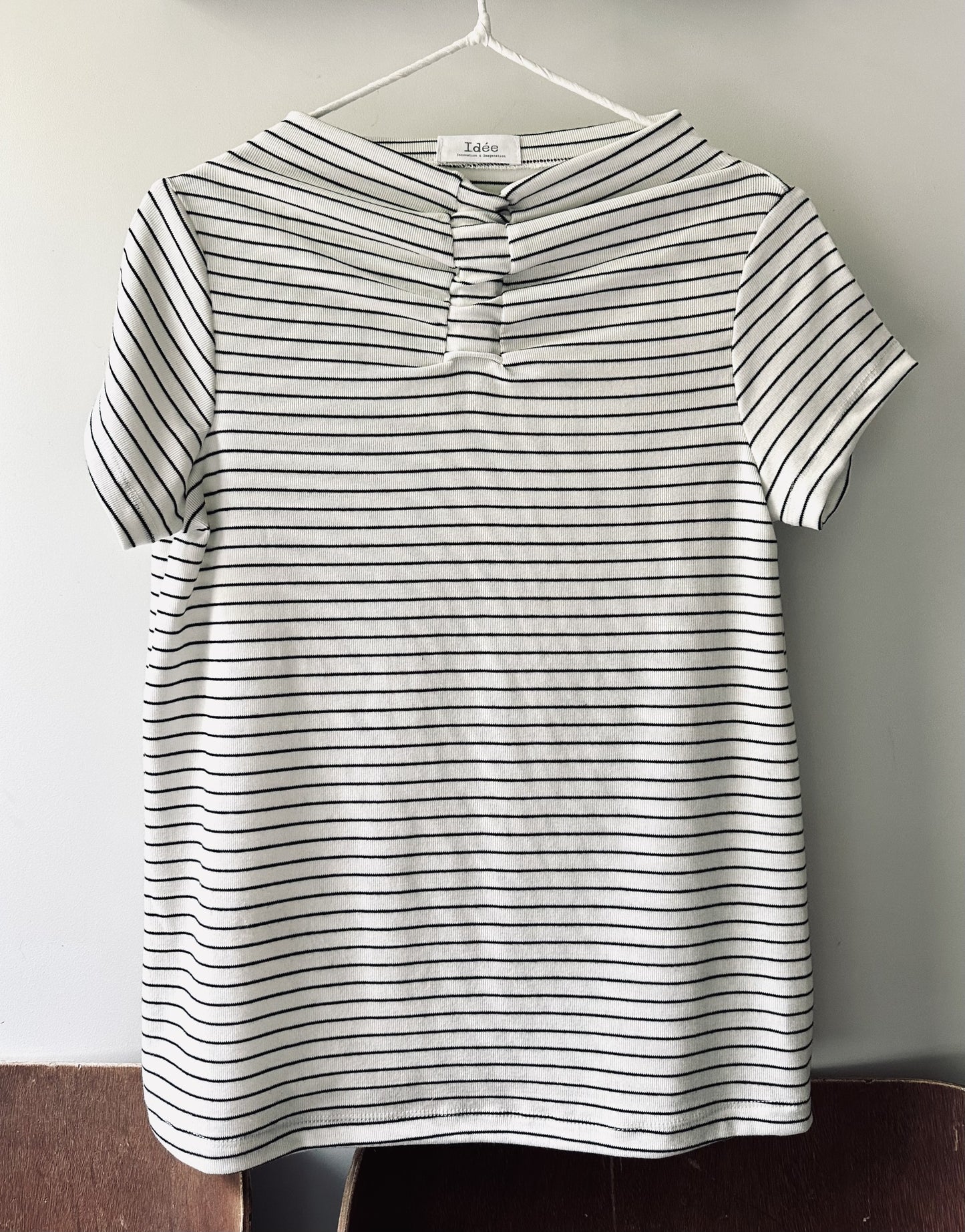 New! 202103 Robin T-Shirt
