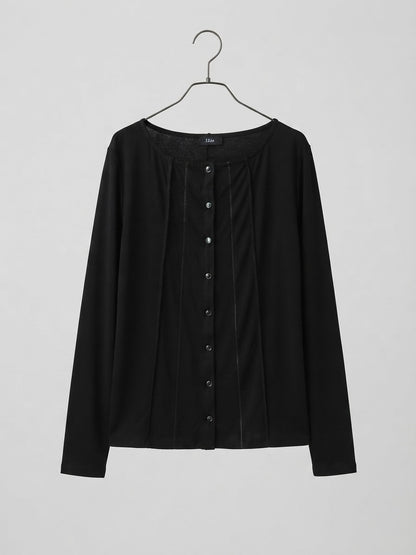  Terra Cardigan| A versatile button-down cardigan.