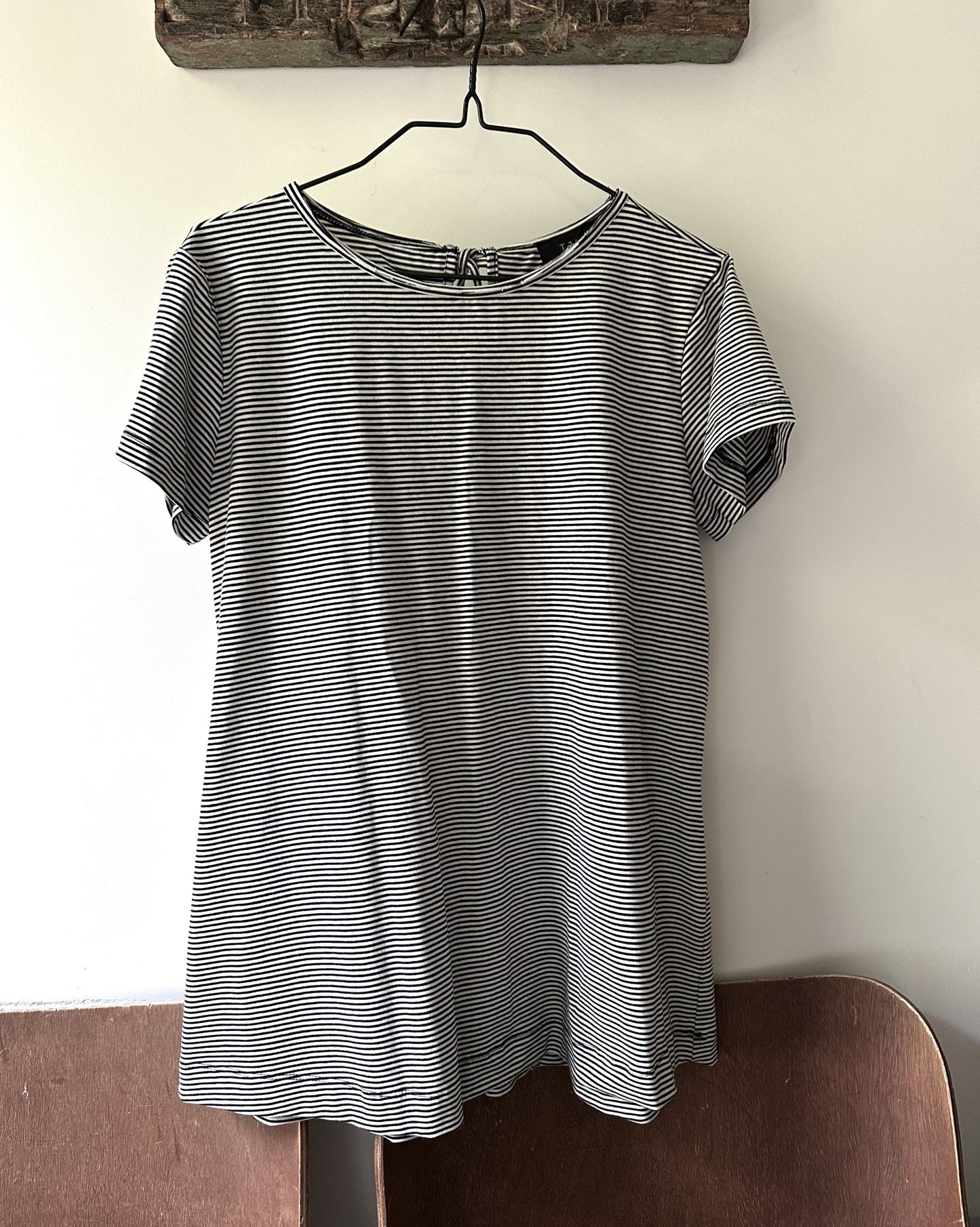 New! 232103 Iris T-Shirt