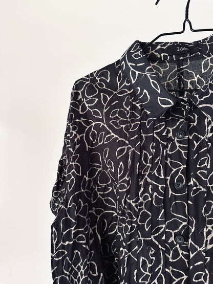 Cindy cotton blouse| buttoned down shirt with distressed ribbon detailing.