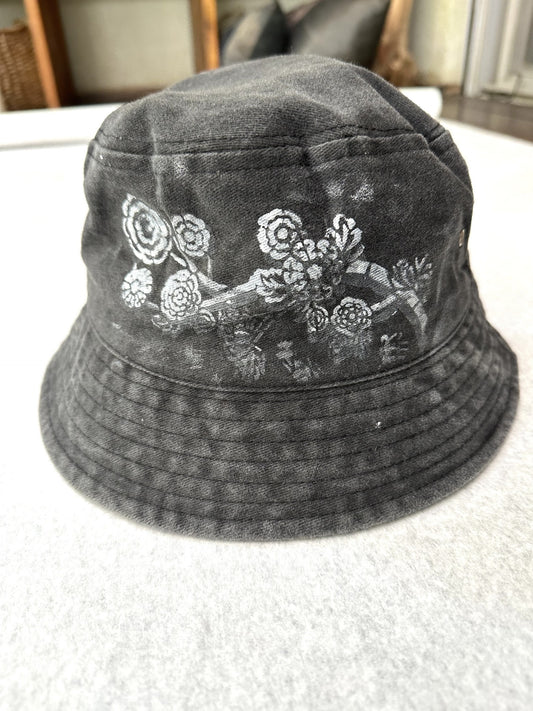 New! 248108 Joy bucket hat