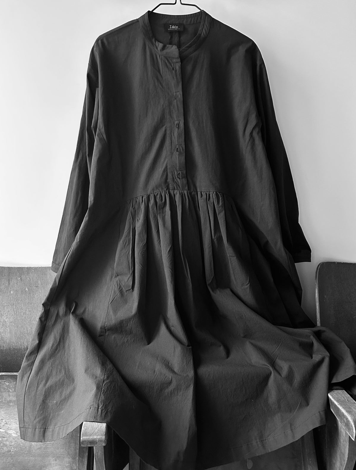  Folia dress| An original effortless midi dress crafted from 100%cotton