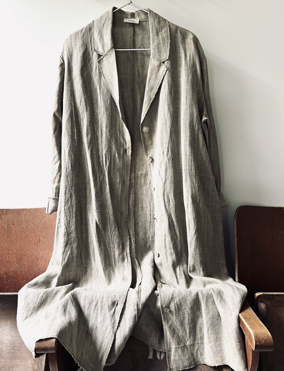  Dress jacket|An outstanding jacket, made form soft and airy materials.