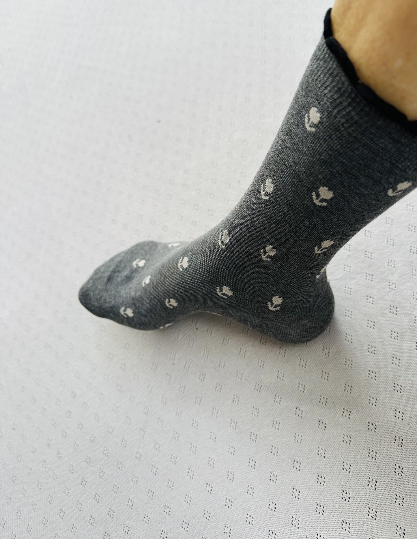 208222 Textured socks