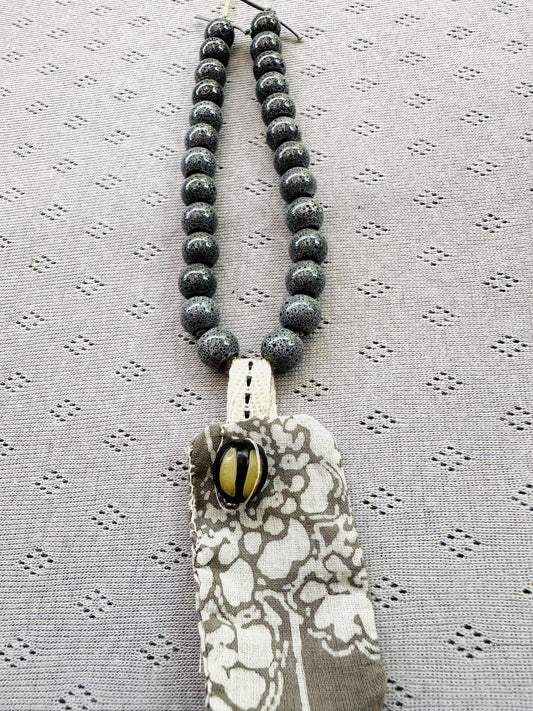 New! 258118 Zohar natural bead necklace