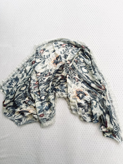 New! 268100 Anais hand made shawl