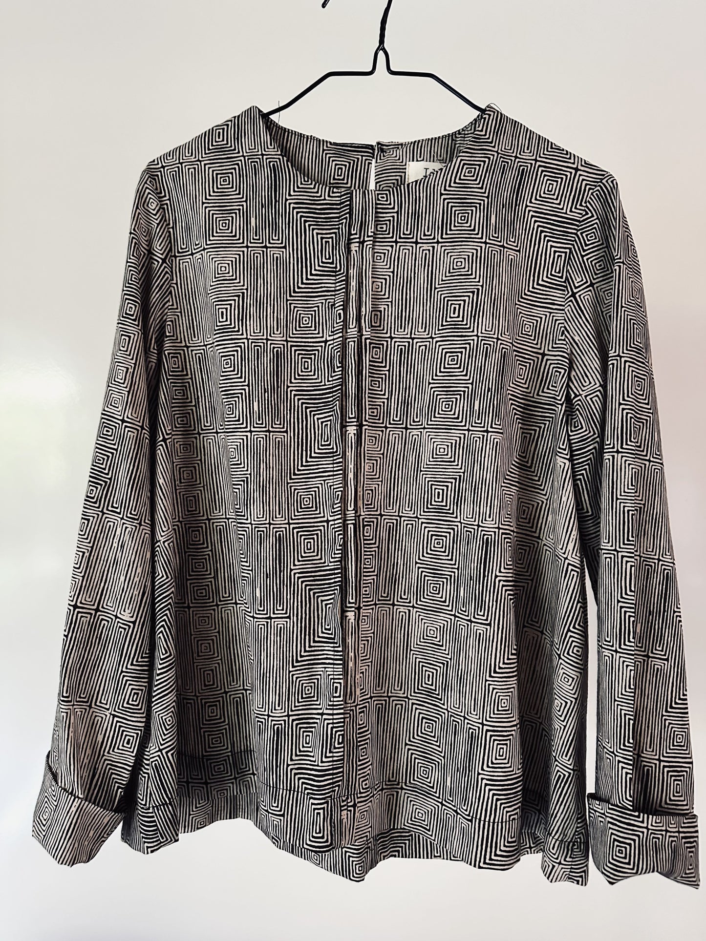 חדש! 247105 חולצת סיליה