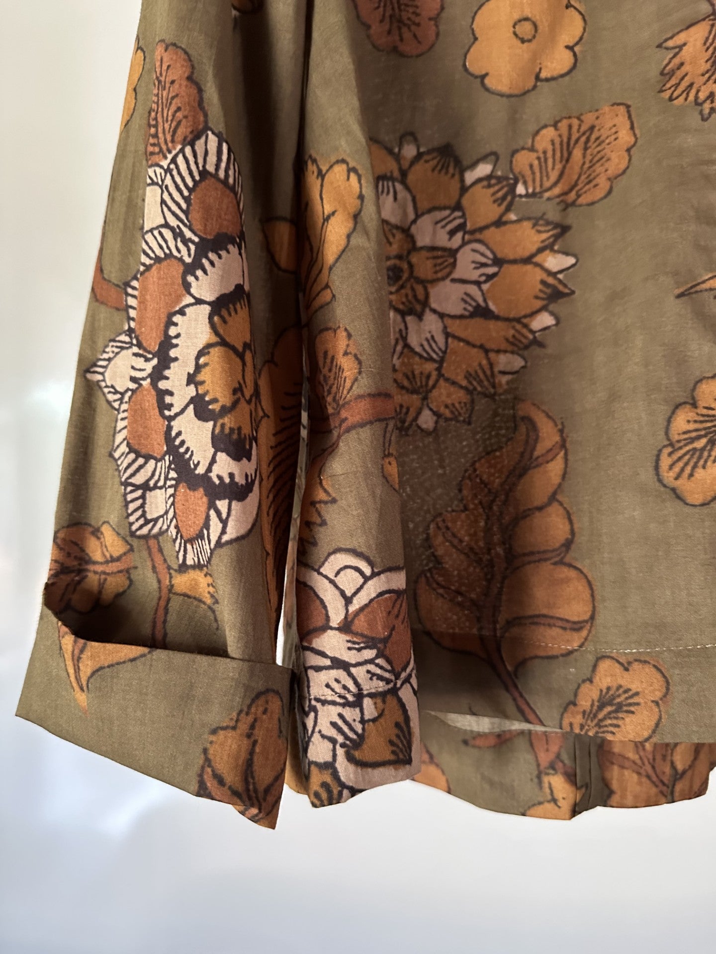 חדש! 247105 חולצת סיליה