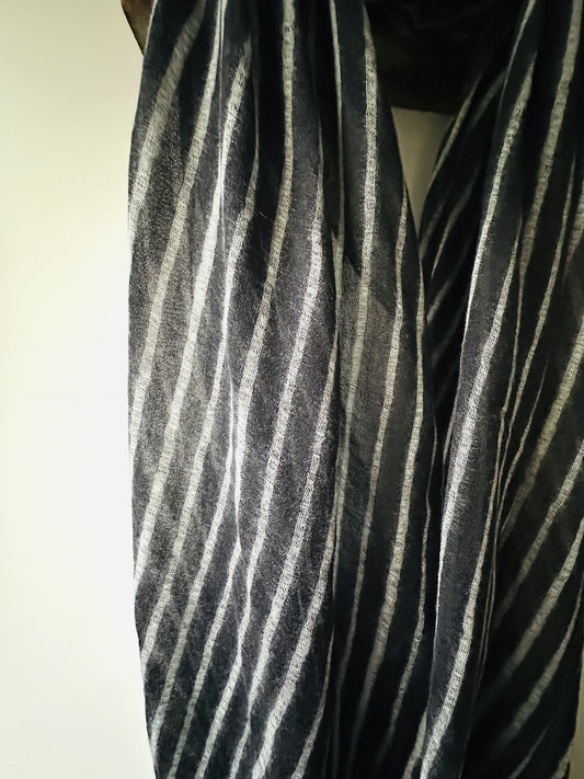 New! 268105 Adele Over sized shawl