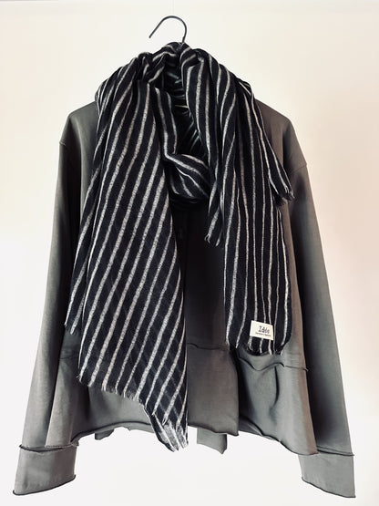 חדש! 225102 תיא ג'קט סוודר