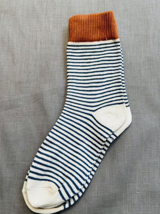 New! 258100 striped cotton socks