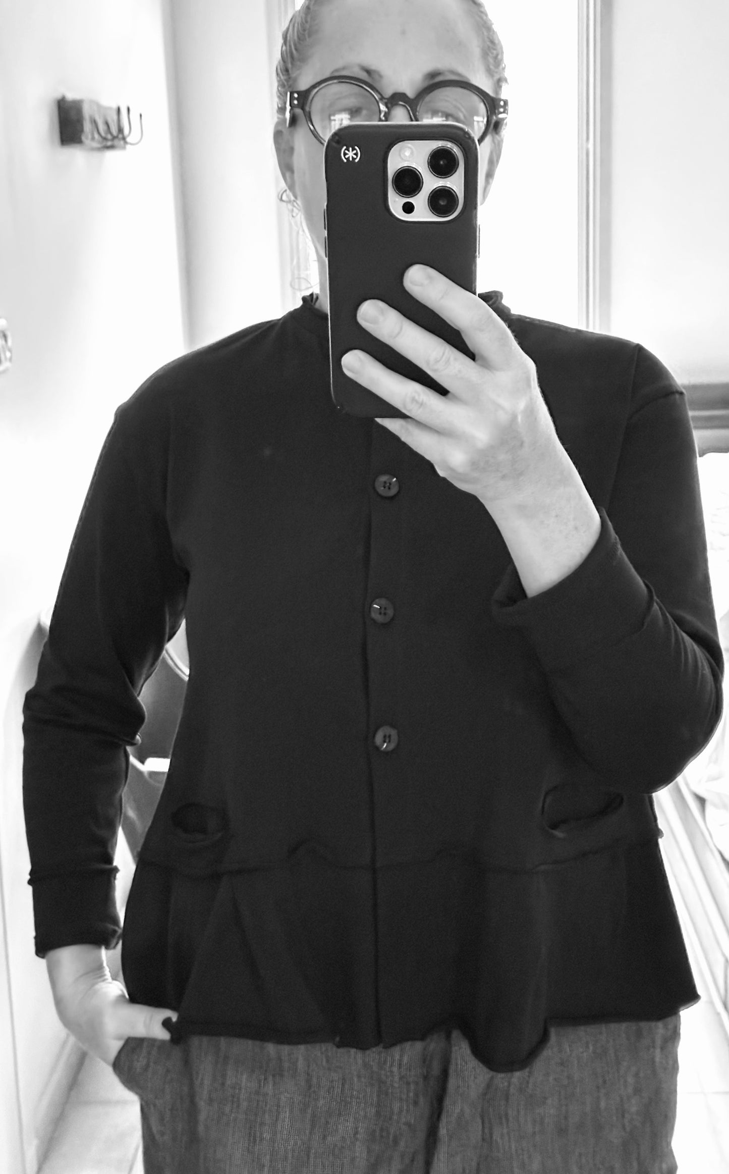 חדש! 225102 תיא ג'קט סוודר