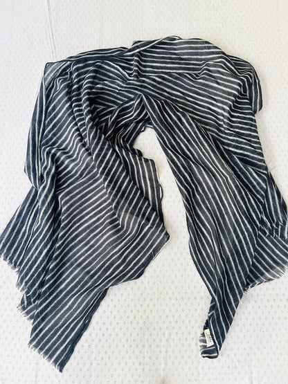 268105 אדל של ענק