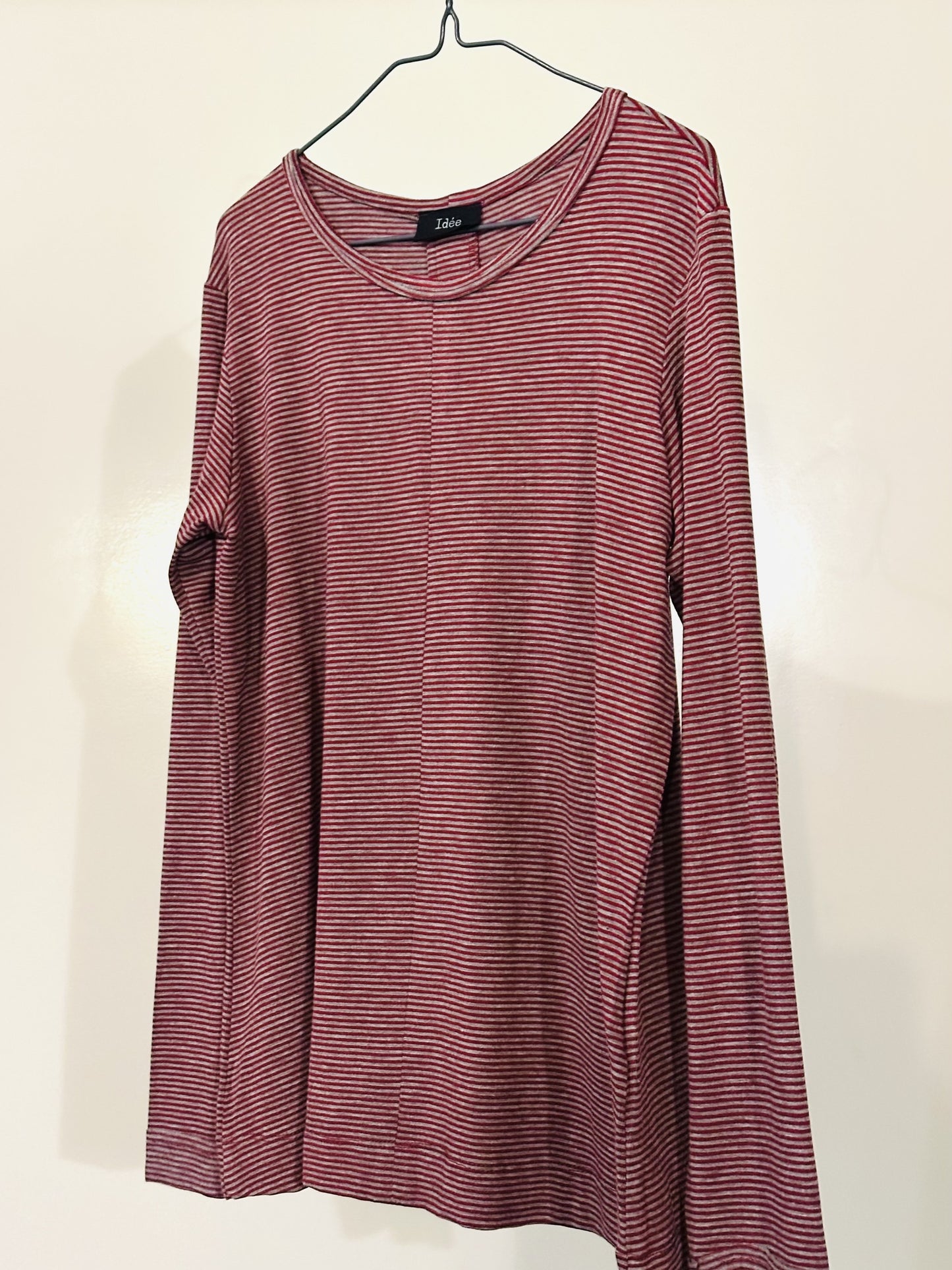 New! 202102 Eveline T-Shirt