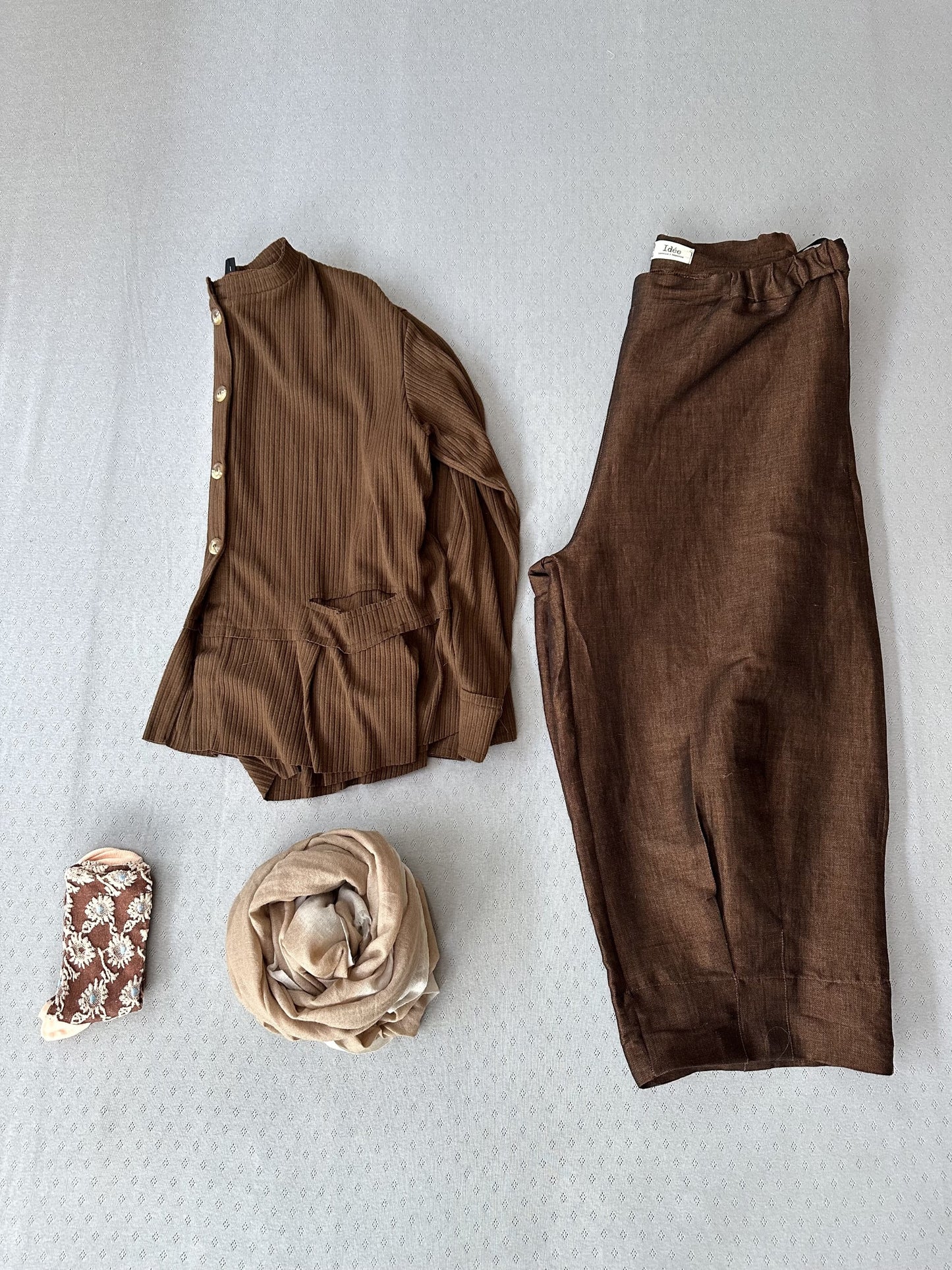 225102 Tea Knit sweater