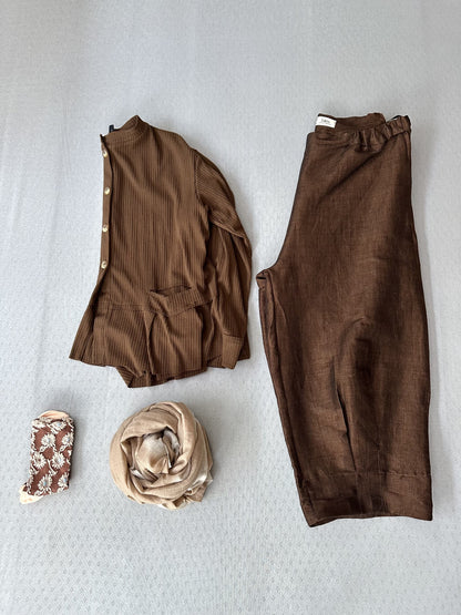 225102 Tea Knit sweater