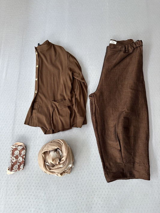 225102 Tea Knit sweater