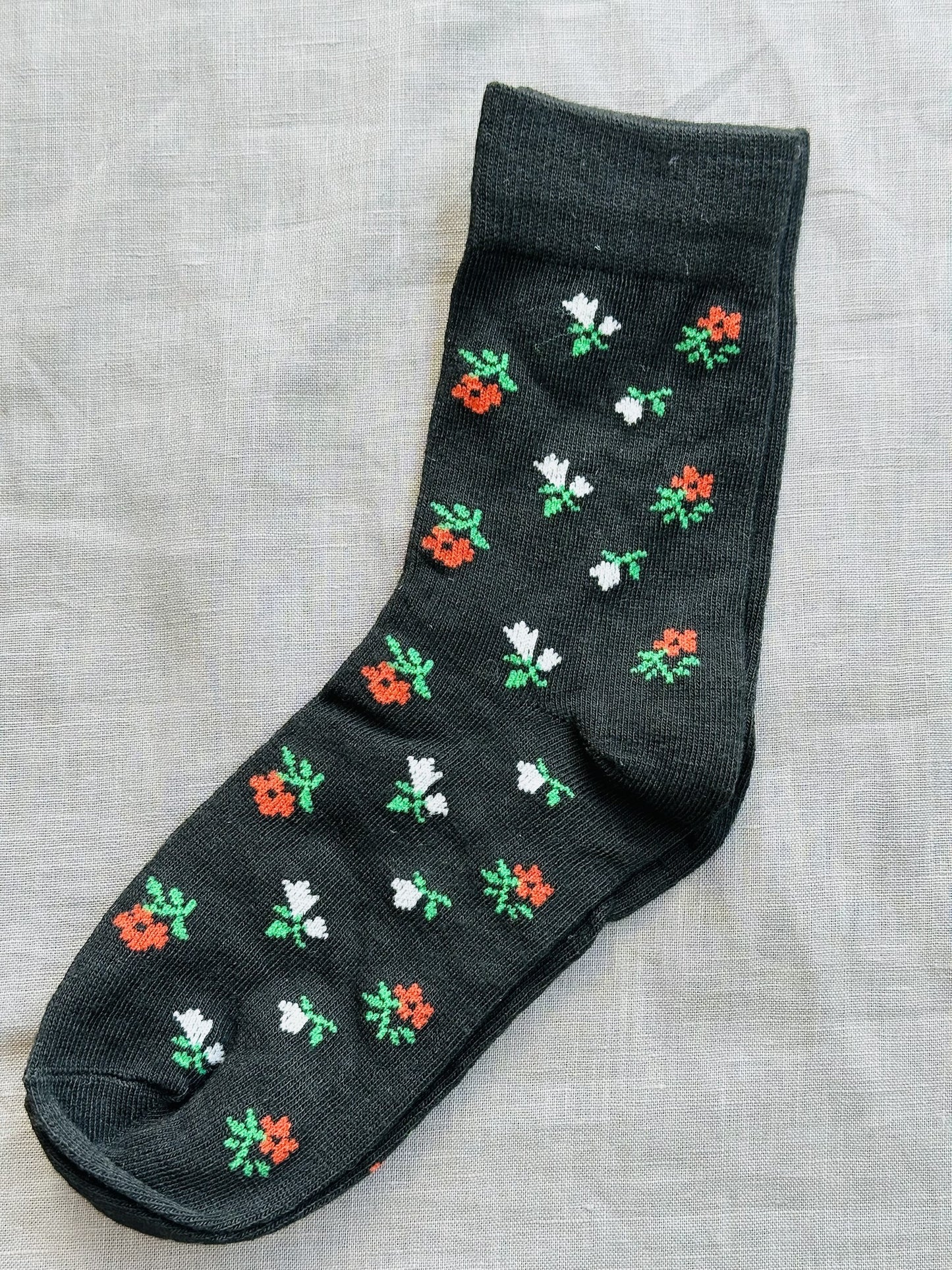 208222 Textured socks