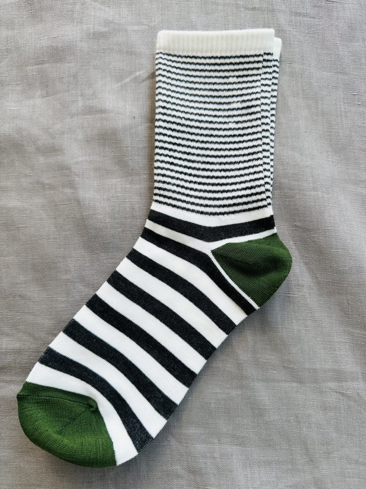 258100 striped cotton socks