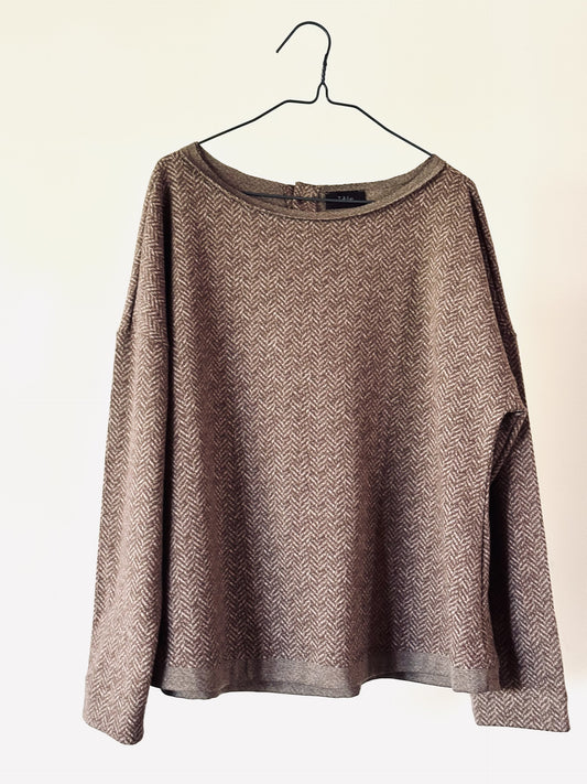 253101 Knit sweatshirt