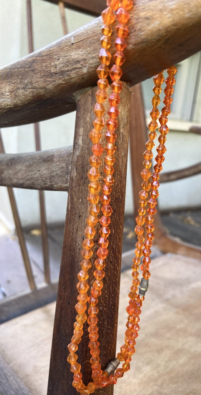 228110 natural beads necklace